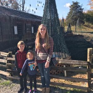 Meet your Posher, Katie